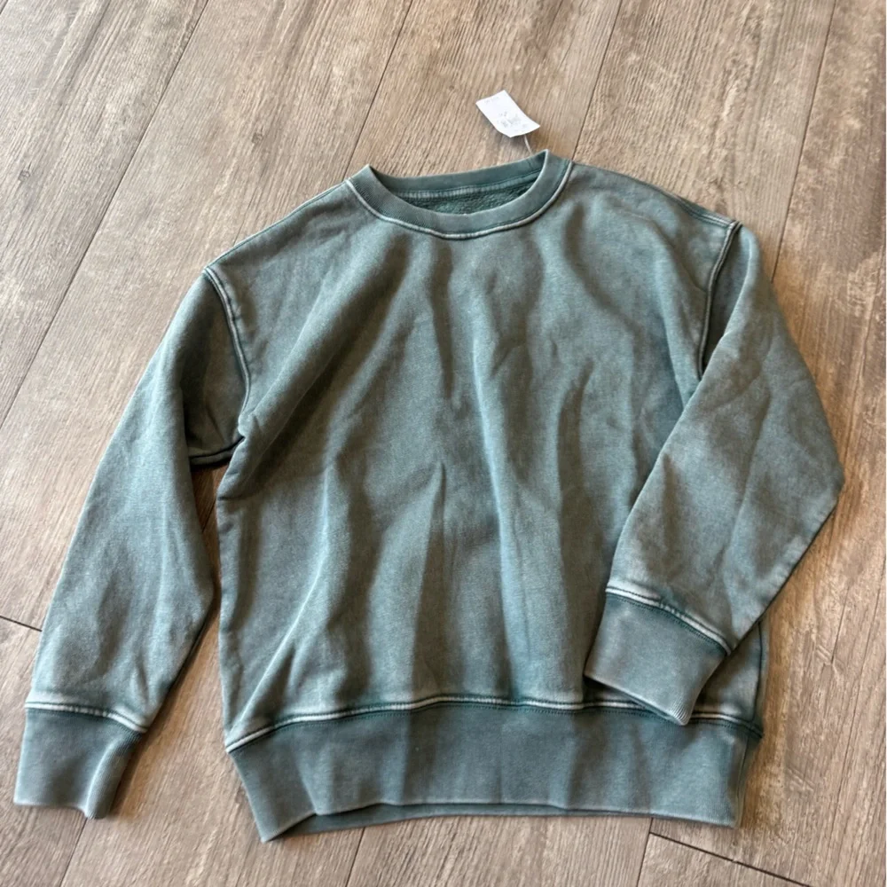 GAP Crewneck Sweater in Teal